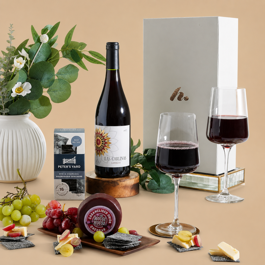 Clearwater Hampers Artisan Cheese & Wine Gift Set